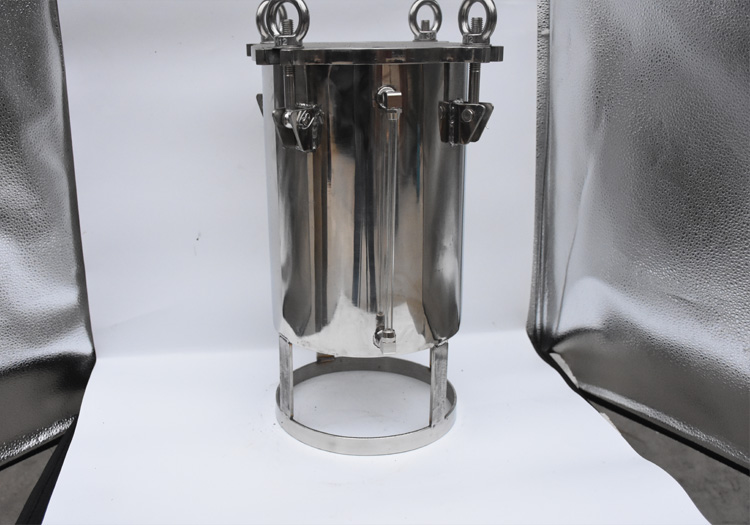Lower pressure dispenser for dispensing
